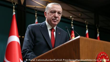 Не само руският президент е заобиколен от богати бизнесмени турският