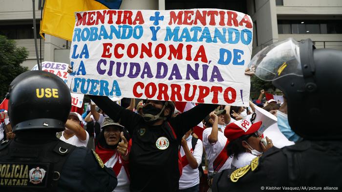 Peru | Demonstration gegen Präsident Pedro Castillo