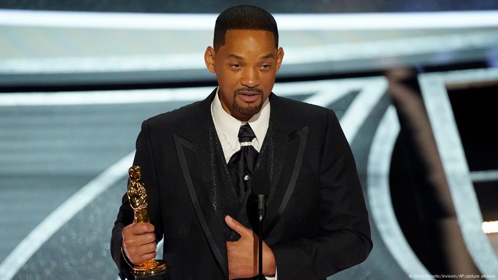 Will smith resigns