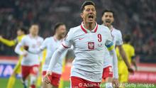 Polonia avanza a Qatar 2022 y deja a Ibrahimovic sin Mundial