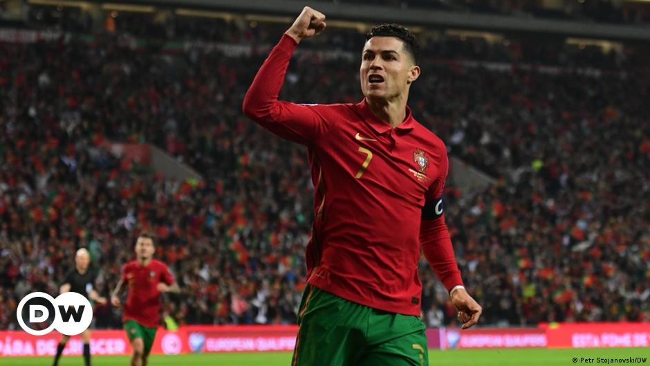 Portugal apura-se para o Qatar 2022: Cristiano Ronaldo vai disputar o seu quinto Mundial |  Europa atualizada |  DW