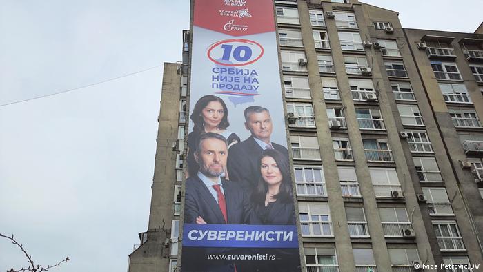 Serbien Wahlplakate in Belgrad