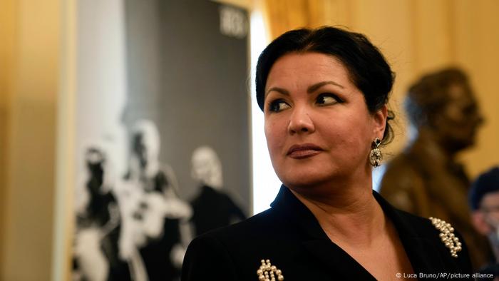 Анна Нетребко