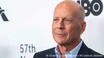 El diagnóstico de afasia de Bruce Willis pone la enfermedad en el punto de mira.