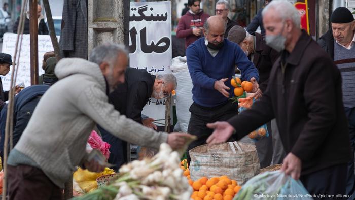 Iran Basir Bazar in Astaneh-ye Ashrafiyeh