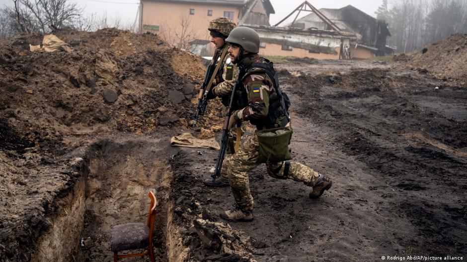 Ukraine says its troops regain full control of Kyiv region — as it happened | News | DW - Vimarsana News