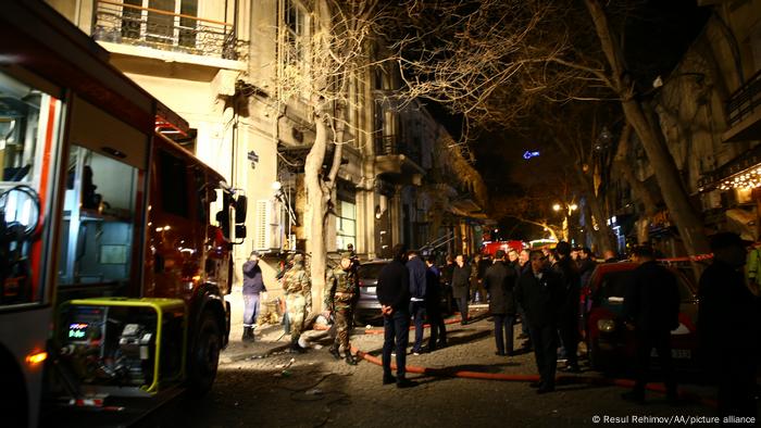 Al menos un muerto por explosión en discoteca de Azerbaiyán | El Mundo | DW | 03.04.2022