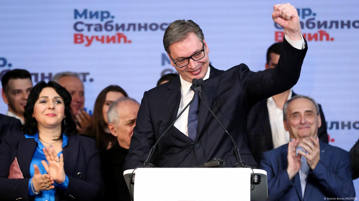 Serbia's Vucic Set To Win Presidential Vote – DW – 04/03/2022