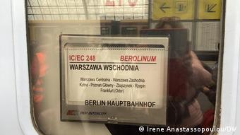 Deutschland, Berlin | aus Warschau kommender Zug mit Ukrainern