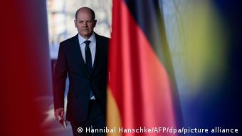 Δύσκολες αποφάσεις περιμένουν τον καγκελάριο