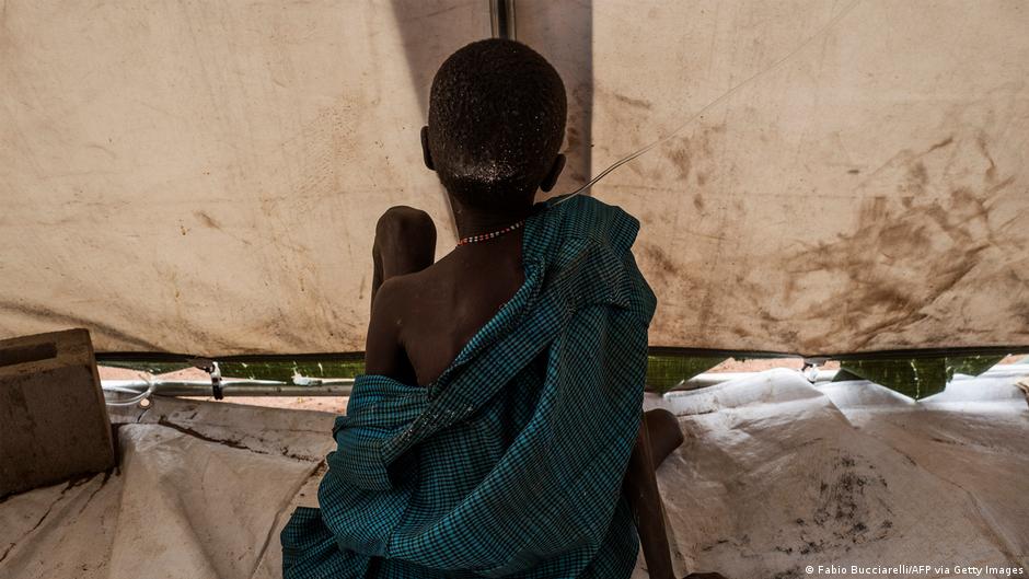 Governments doing little to fight rising inequality post-COVID, says report | News | DW - Vimarsana News