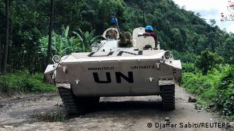 Patrouille de casques bleus de la Mission de l'Organisation des Nations Unies pour la stabilisation en République démocratique du Congo (MONUSCO).