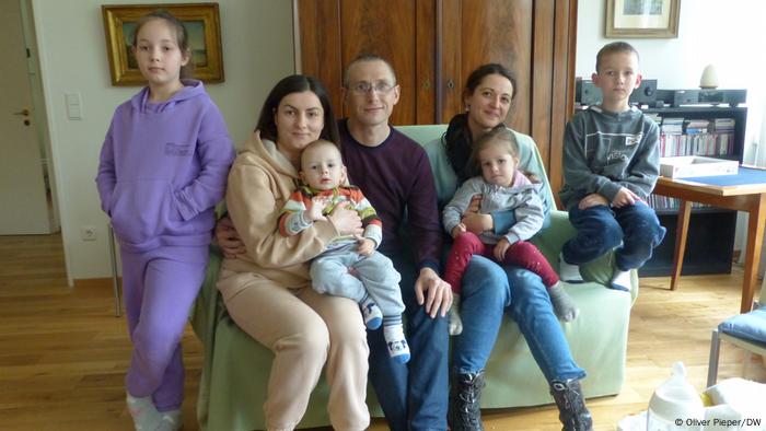 Deutschland | Geflüchtete Familie aus der Ukraine in Bonn
