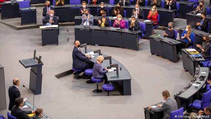 Regierungsbefragung im Bundestag, Kanzler Scholz