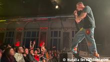 Oxxxymiron дал в Берлине антивоенный концерт