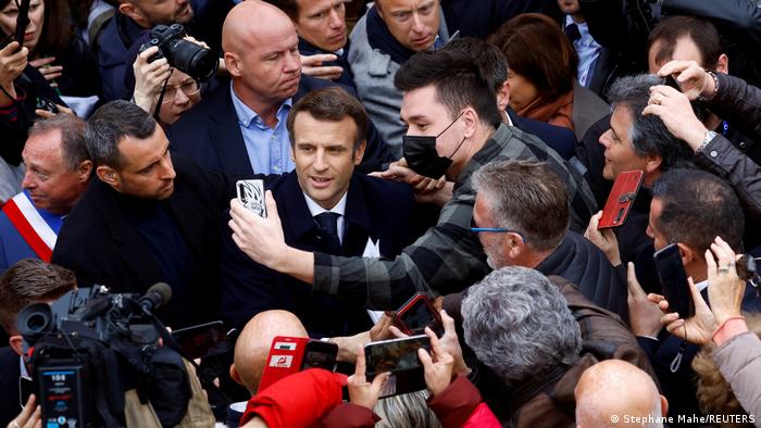 Frankreich | Präsident Emmanuel Macron kämpft in der Charente-Maritime