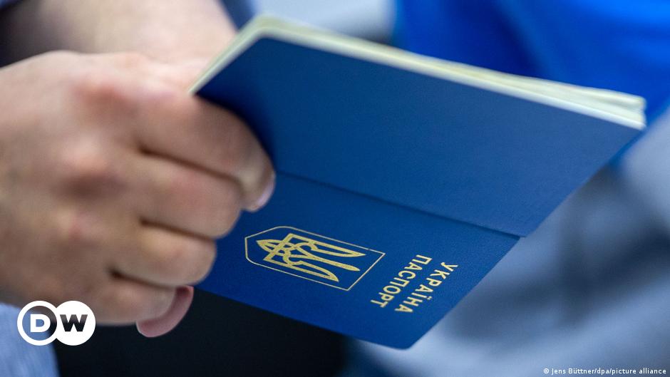 Ukraine halts passport services for men living abroad