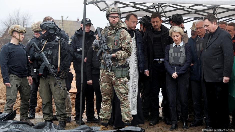 Ursula von der Leyen in Bucha: “We saw the horrible face of Putin’s army” |  News |  D.W.