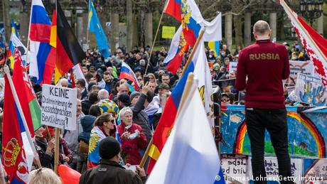 Deutschland | Ukraine Krieg | pro-russische Demonstrationen in Frankfurt