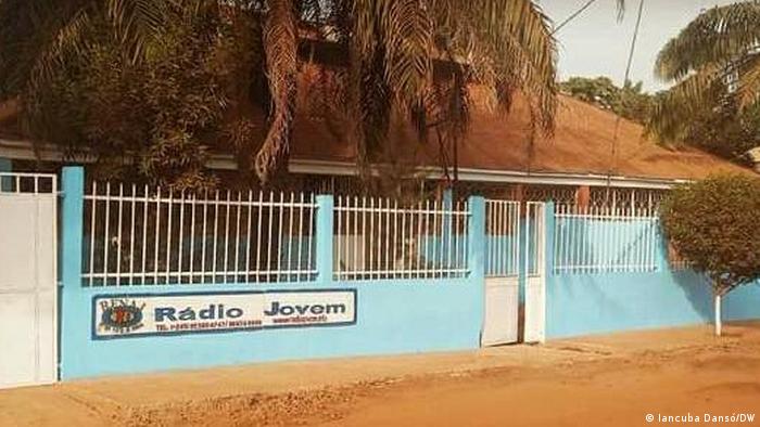 Radio Jovem in Bissau is one of the stations closed by the government