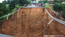 Inundaciones en Sudáfrica dejan cientos de muertos y graves daños