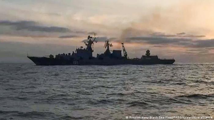 'Moskva' takes part in a naval artillery drill