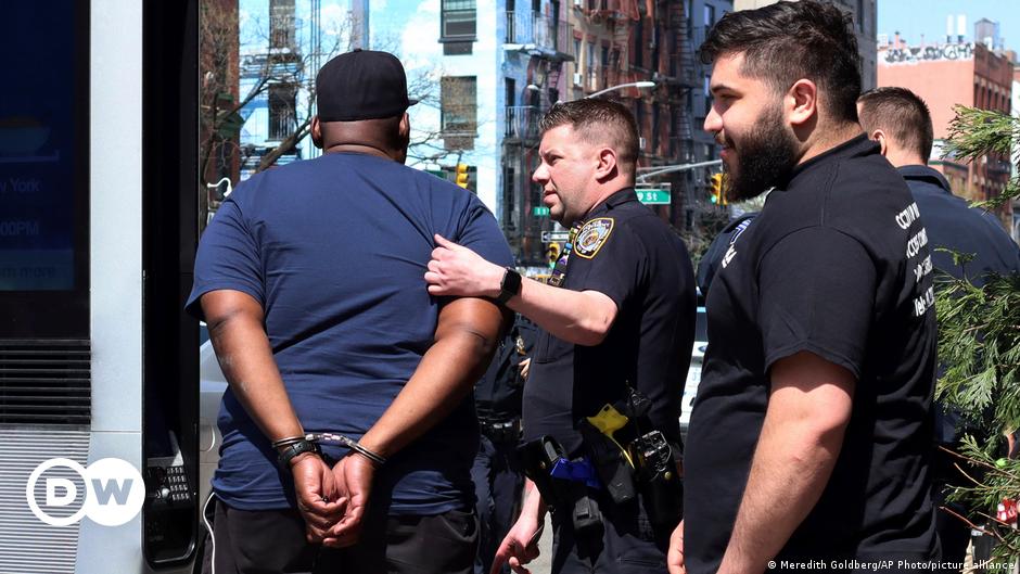 "Wir haben ihn": Verdächtiger nach Schüssen in New Yorker U-Bahn gefasst