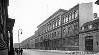 Das Auswärtige Amt in der Wilhelmstraße in Berlin 1927 (Foto: Deutsches Bundesarchiv)