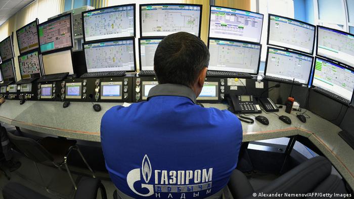 Докато съм министър, България няма да води преговори под натиск