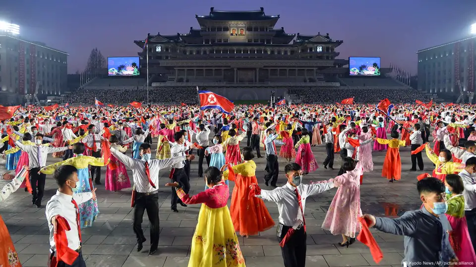 Fotos: Coreia do Norte comemora 70 anos com festa diferente, em nome da paz