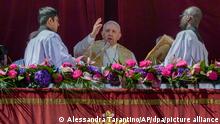 Paus Fransiskus Suarakan Perdamaian Dunia di Hari Paskah 