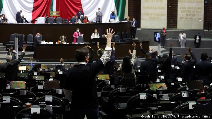 Diputados mexicanos en el Congreso.