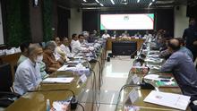Caption: Bangladesh's new Election Commission sat down 2nd time with Journalists. Chief Election Commissioner Kazi Habibul Awal. Keywords: Bangladesh, Election Commission, EC, Copyright: bdnews24.com 