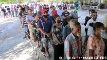 People queue for casting their ballots during the second and final round of East Timor's presidential election in Dili, East Timor, April 19, 2022. REUTERS/Lirio da Fonseca