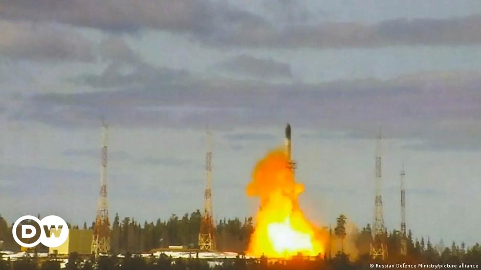 Russia successfully tests new intercontinental ballistic missile  World |  D.W.