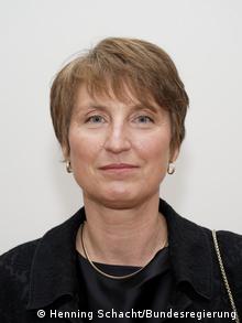 Ambasadoarea României în Germania Adriana-Loreta Stănescu
