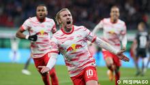 Sport Bilder des Tages 20.04.2022, Fussball DFB Pokal 2021/2022, Halbfinale, RB Leipzig - 1. FC Union Berlin, in der Red Bull Arena Leipzig. Torjubel Emil Forsberg RB Leipzig zum 2:1 ***DFL and DFB regulations prohibit any use of photographs as image sequences and/or quasi-video.*** *** 20 04 2022, Football DFB Pokal 2021 2022, Semifinal, RB Leipzig 1 FC Union Berlin, at Red Bull Arena Leipzig Goal celebration Emil Forsberg RB Leipzig to 2 1 DFL and DFB regulations prohibit any use of photographs as image sequences and or quasi video