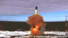 This grab made from a handout video footage released by the Russian Defence Ministry on April 20, 2022 shows the launching of the Sarmat intercontinental ballistic missile at Plesetsk testing field, Russia. - Russian President said that Russia has successfully tested the Sarmat intercontinental ballistic missile, saying the next-generation capable of carrying nuclear charges will make Kremlin's enemies think twice. (Photo by Handout / Russian Defence Ministry / AFP) / RESTRICTED TO EDITORIAL USE - MANDATORY CREDIT AFP PHOTO / Russian Defence Ministry - NO MARKETING - NO ADVERTISING CAMPAIGNS - DISTRIBUTED AS A SERVICE TO CLIENTS