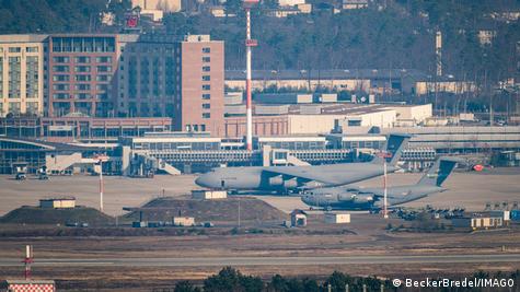 База ВВС в Рамштайне - крупнейший военный объект США за границей