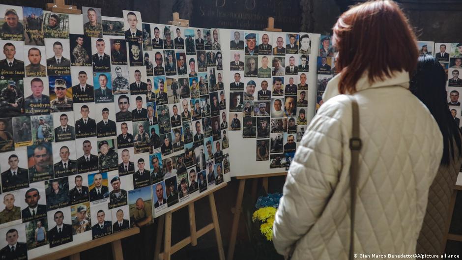 Ukraine: Zelenskyy says Russia rejected Easter truce as Putin claims Mariupol victory — live updates | News | DW - Vimarsana News