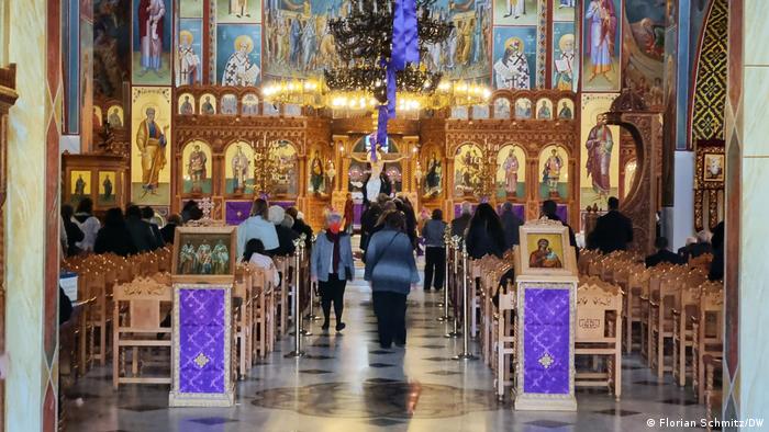 Православието е в основата на симпатиите на много гърци към Русия.