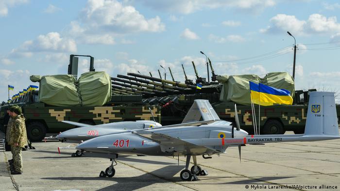 Ukraine | Ukraine testet Bayraktar TB2 UAV