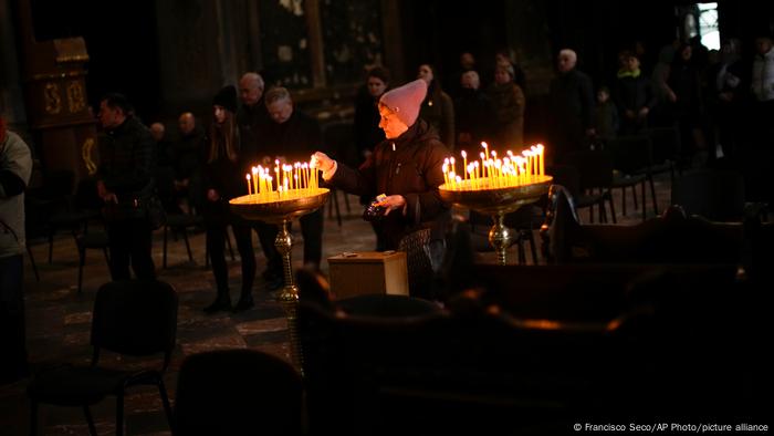 Ukraine-Krieg - Kirche St. Peter und Garnison in Lemberg - Osterfeierlichkeit
