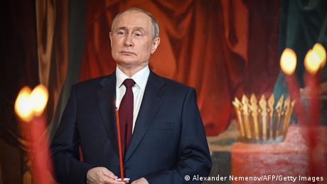 Защо много руснаци вярват че Русия води свещена война срещу