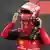 Ferrari-Pilot Charles Leclerc nimmt nach dem Rennen in Imola enttäuscht den Helm ab