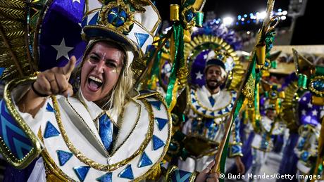 Carnaval en Río, 2022: carrozas y disfraces de la escola do samba Vila Isabel.
