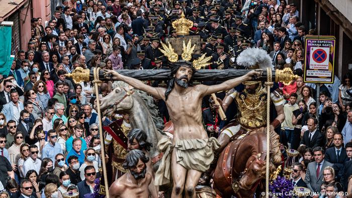 Procesión de Viernes Santo en Sevilla.