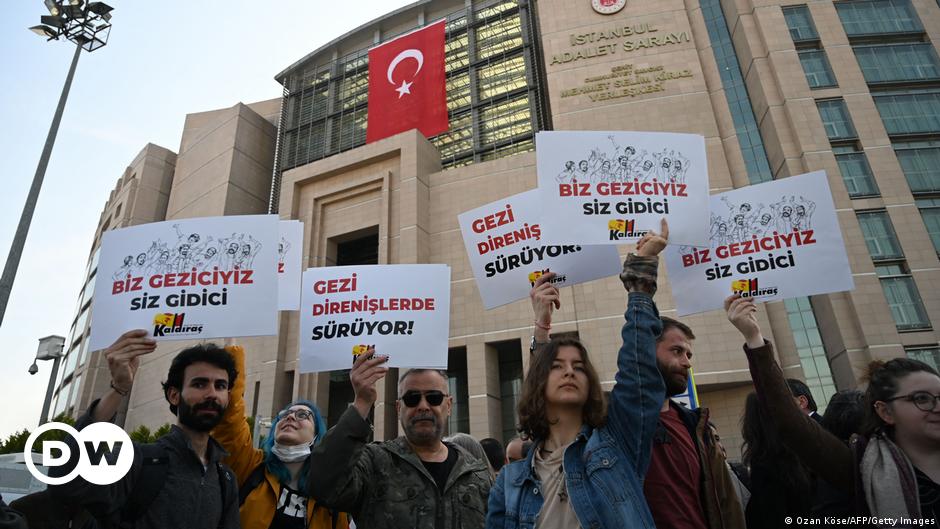 Osman Kavala'ya müebbet hapis – Türkiye'de bir siyasi karar daha