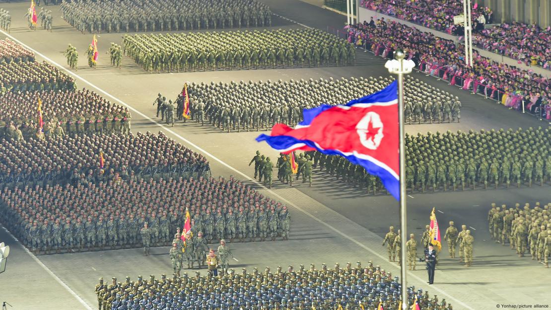 Desfile militar em Pyongyang