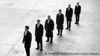 Albumveröffentlichung - Zeit von Rammstein